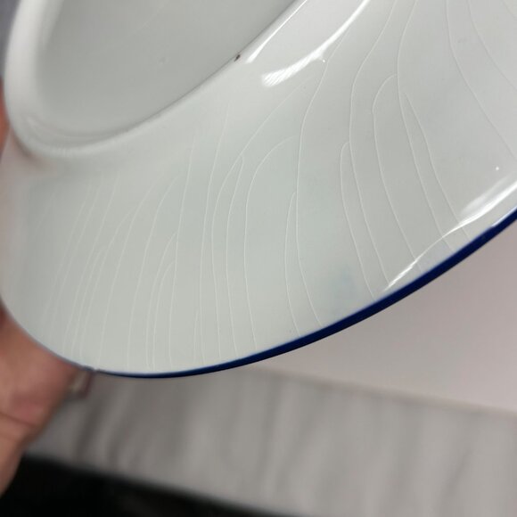 Zrike Danna Cullen Design Pinecone Round Platter 11" Diameter set of 2 - Picture 7 of 9